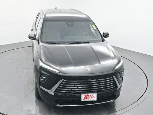 2025 Buick Enclave Preferred FWD