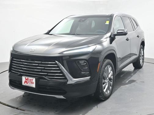 2025 Buick Enclave Preferred FWD