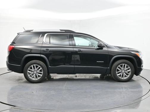 2018 GMC Acadia SLE-2