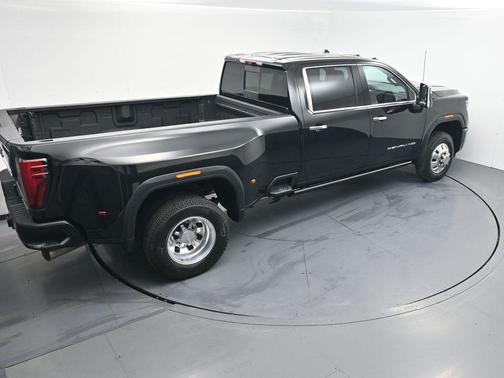 2025 GMC Sierra 3500 Denali