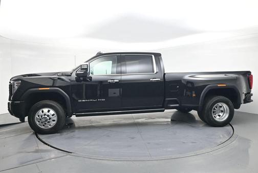 2025 GMC Sierra 3500 Denali