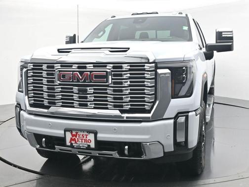 2026 GMC Sierra 3500 Denali