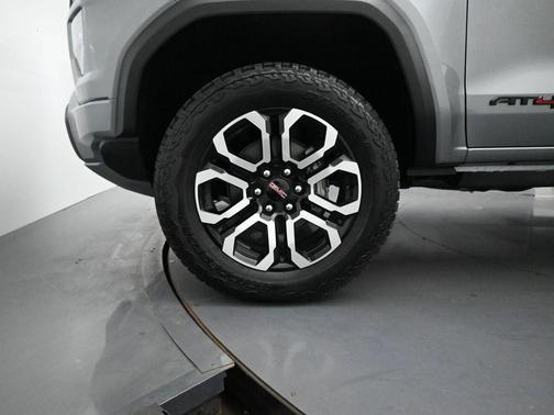 Sterling Metallic 2026 GMC Canyon AT4