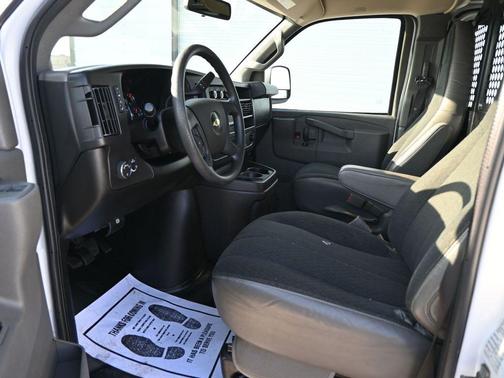 2020 Chevrolet Express 2500 RWD 2500 Regular Wheelbase WT