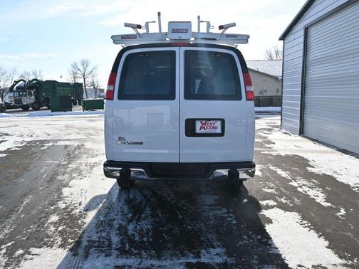 2020 Chevrolet Express 2500 RWD 2500 Regular Wheelbase WT