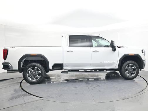 2026 GMC Sierra 3500 SLE
