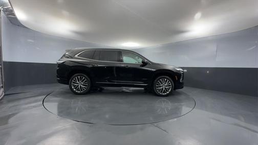 2025 Buick Enclave Avenir FWD