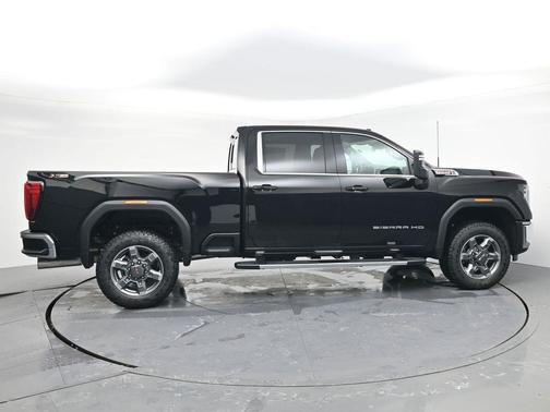 2026 GMC Sierra 3500 SLE