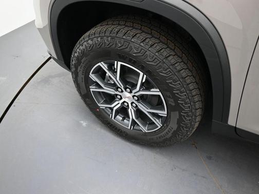 2026 GMC Acadia AT4 AWD