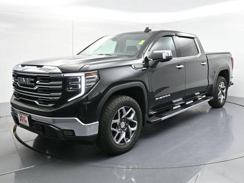 Onyx Black 2022 GMC Sierra 1500 SLT