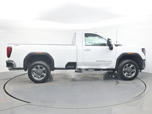 2026 GMC Sierra 3500 SLE