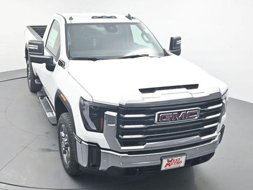 2026 GMC Sierra 3500 SLE