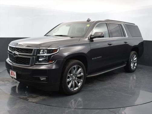 Tungsten Metallic 2017 Chevrolet Suburban LT