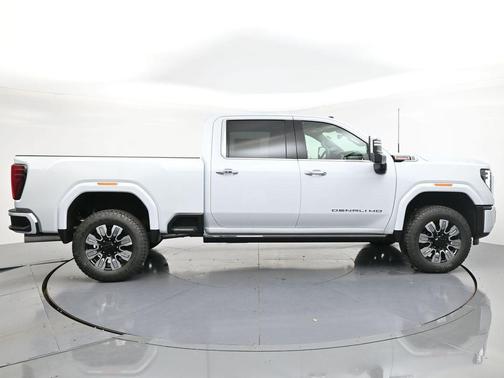 Glacier White Tricoat 2026 GMC Sierra 3500 Denali
