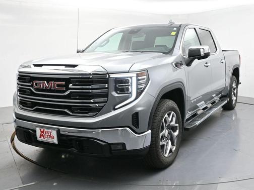 Sterling Metallic 2024 GMC Sierra 1500 SLT