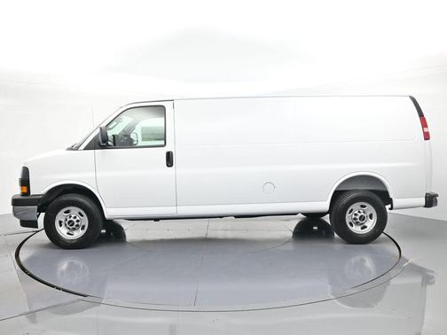 Summit White 2026 GMC Savana 3500 3500 Extended Wheelbase, Work Van, RWD