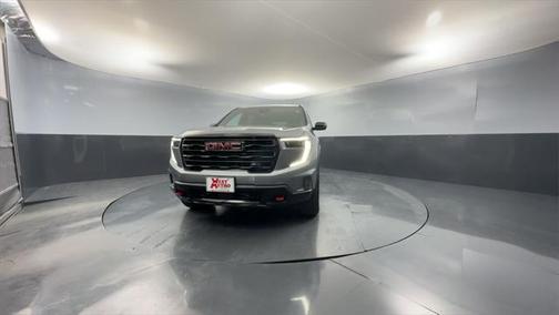2025 GMC Acadia AWD AT4