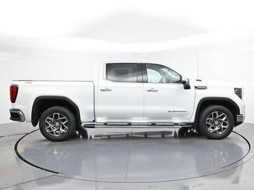 Summit White 2026 GMC Sierra 1500 SLT