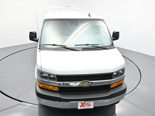 2019 Chevrolet Express 3500 LT