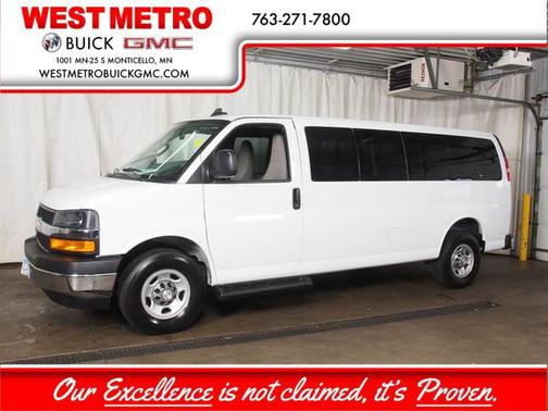 2019 Chevrolet Express 3500 LT