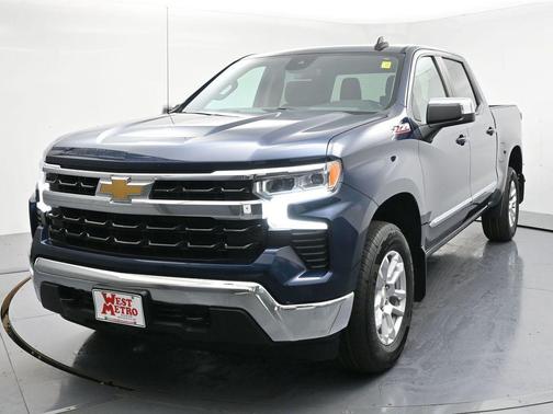Northsky Blue Metallic 2022 Chevrolet Silverado 1500 LT
