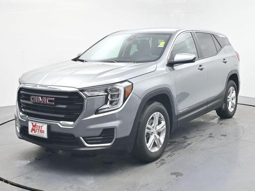 Sterling Metallic 2024 GMC Terrain SLE