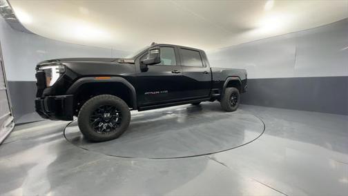 2024 GMC Sierra 2500 AT4