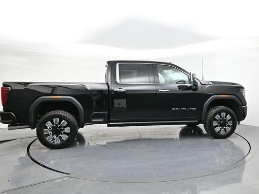 2026 GMC Sierra 3500 Denali