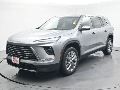 2025 Buick Enclave Preferred FWD