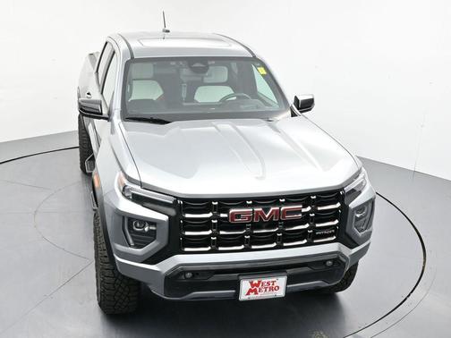 2024 GMC Canyon AT4X