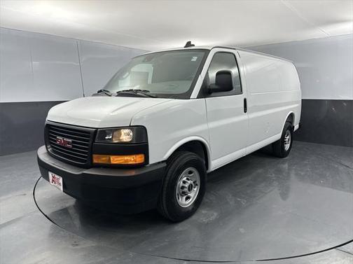 2025 GMC Savana 2500 Work Van