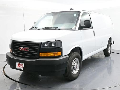 2025 GMC Savana 2500 Work Van