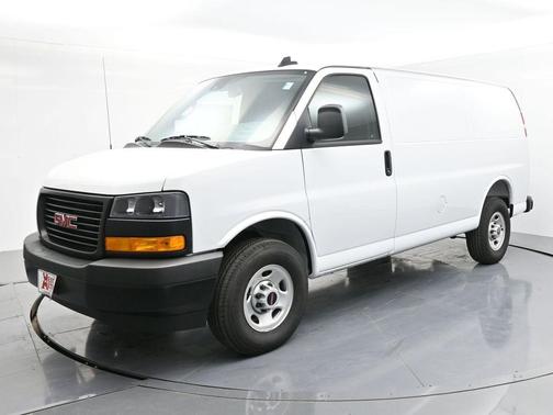 2025 GMC Savana 2500 Work Van