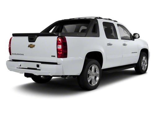 White Diamond Tricoat 2013 Chevrolet Avalanche LTZ