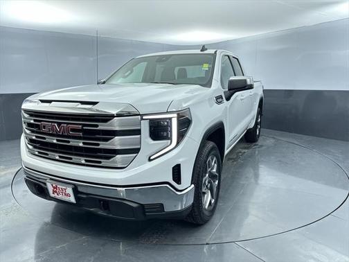 2023 GMC Sierra 1500 SLE