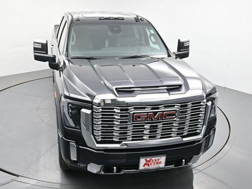 2026 GMC Sierra 3500 Denali