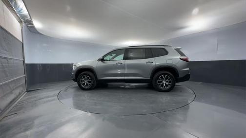 2025 GMC Acadia AWD AT4