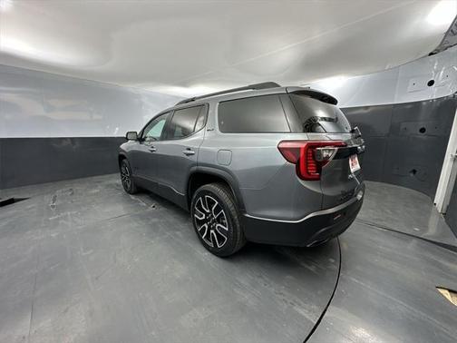 2021 GMC Acadia AWD SLT