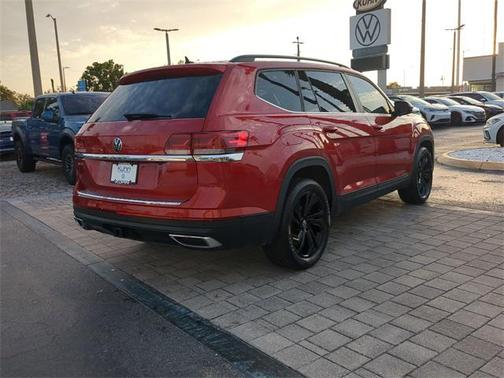 2023 Volkswagen Atlas 3.6L SE w/Technology