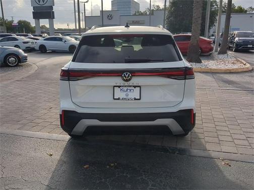 2025 Volkswagen Tiguan 2.0T S