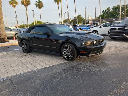 2011 Ford Mustang GT Premium