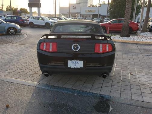 2011 Ford Mustang GT Premium