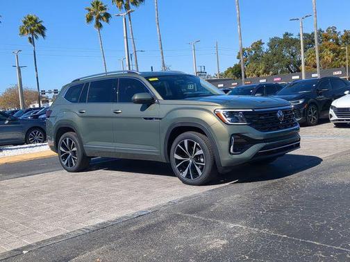 2026 Volkswagen Atlas 2.0T SEL Premium R-Line 4MOTION