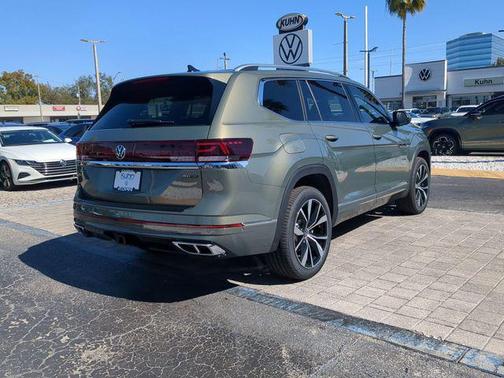 2026 Volkswagen Atlas 2.0T SEL Premium R-Line 4MOTION