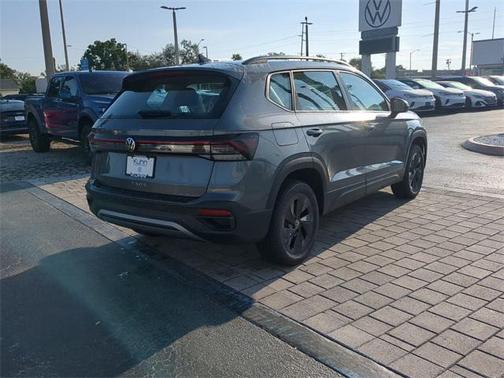 2025 Volkswagen Taos 1.5T S