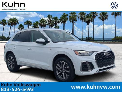 Glacier White Metallic 2023 Audi Q5 45 S line Premium Plus