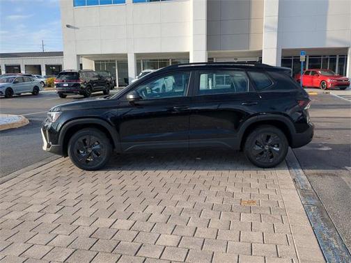 Deep Black 2025 Volkswagen Taos 1.5T S