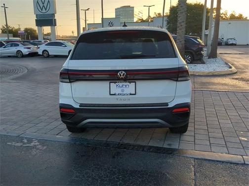 2025 Volkswagen Taos 1.5T S