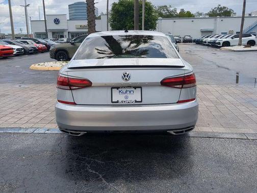 Reflex Silver Metallic 2020 Volkswagen Passat 2.0T R-Line