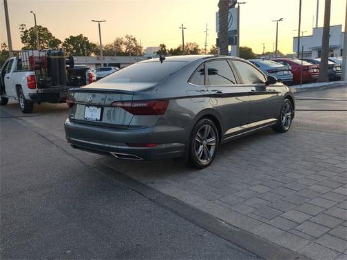 2021 Volkswagen Jetta 1.4T R-Line